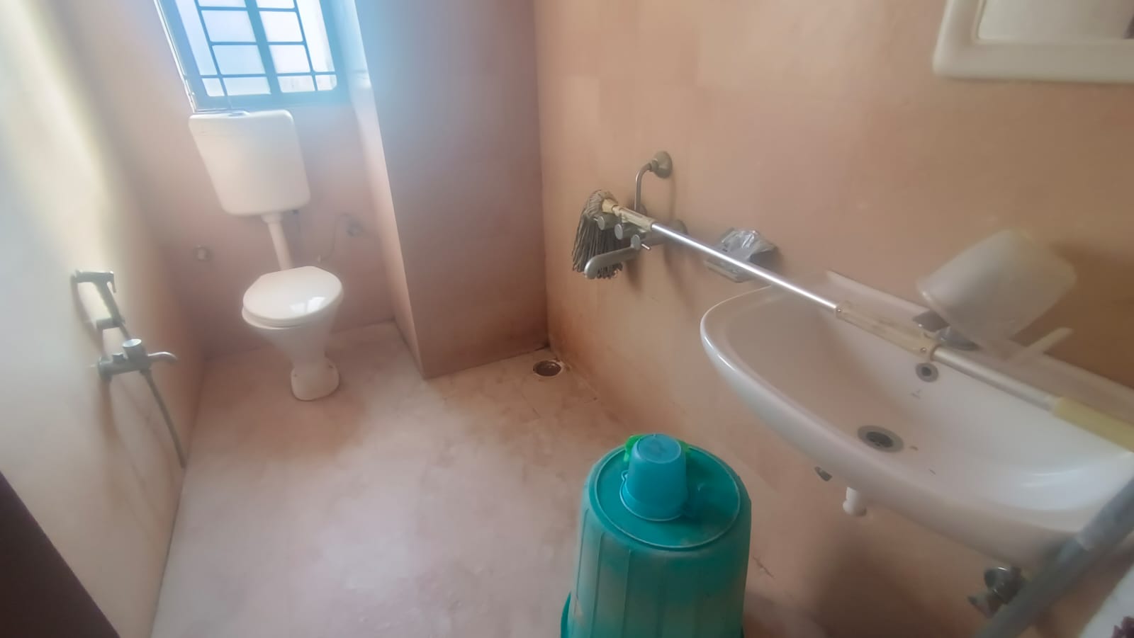 Unfurnished 3 bhk in Dispur, Guwahati, Assam, India for Rent